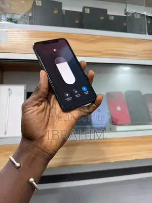 Apple iPhone 11 64 GB Black