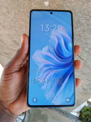 Tecno Camon 20 256 GB Blue