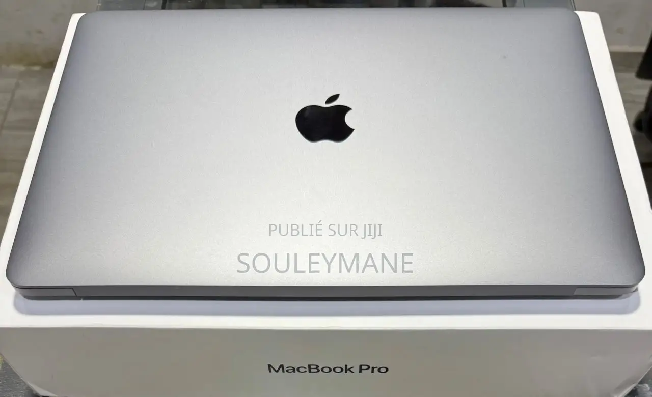 Ordinateur Portable Apple MacBook Pro 2022 M2 16GB Apple M2 SSD 256GB