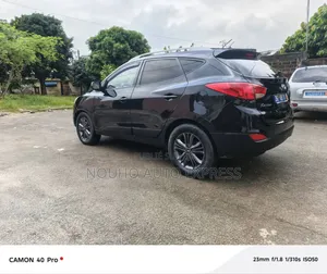 Hyundai Tucson 2015 Black