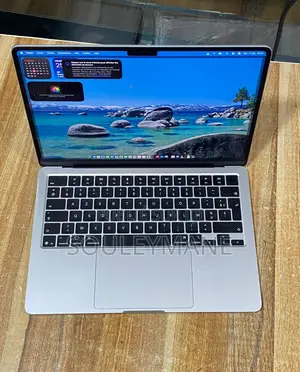 Apple MacBook Air 2025 M4 13-Inch 16GB Apple M4 SSD 256GB