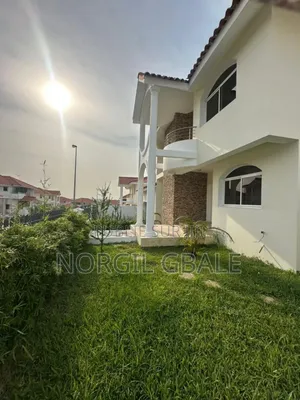 6chbre Duplex dans Norgo, Cocody à Vendre