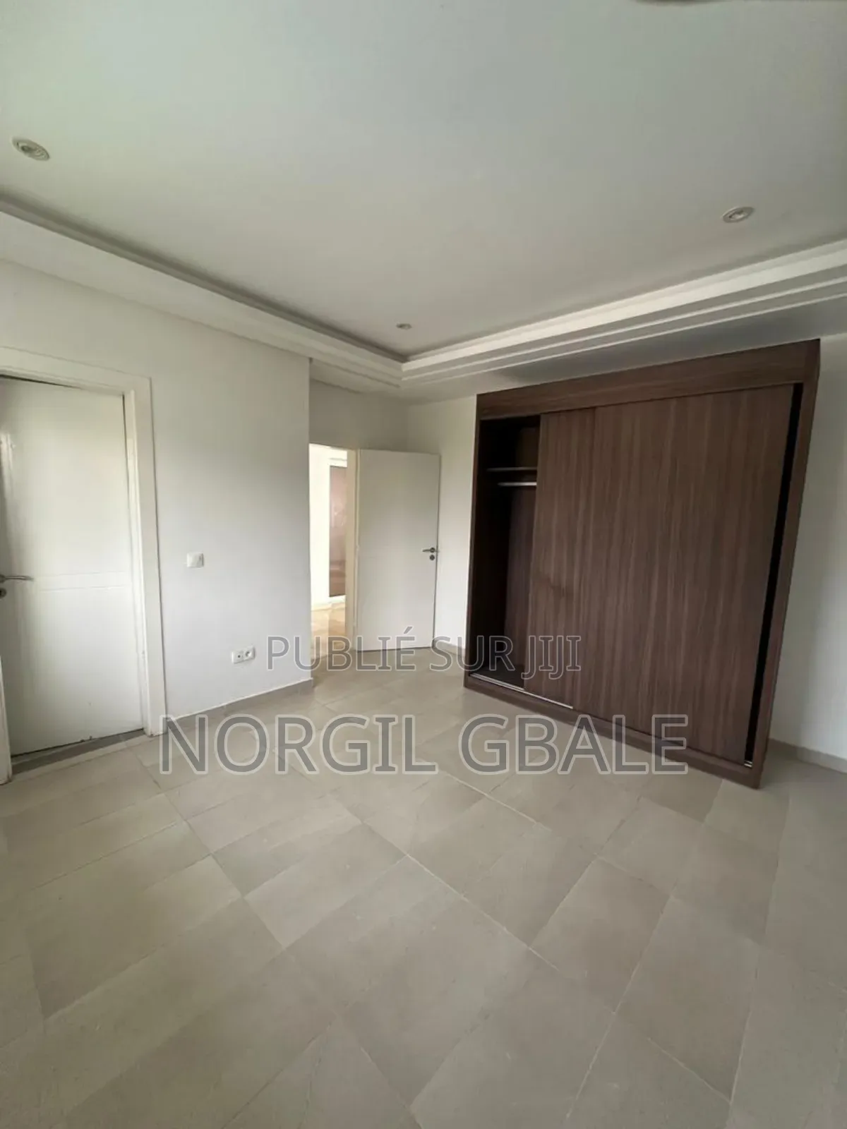 6chbre Duplex dans Norgo, Cocody à Vendre