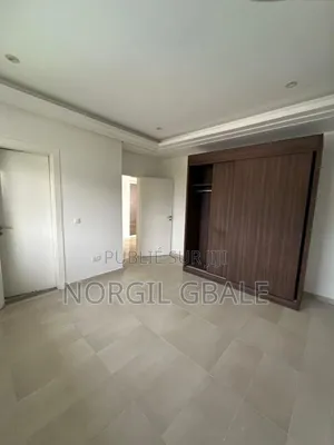 6chbre Duplex dans Norgo, Cocody à Vendre