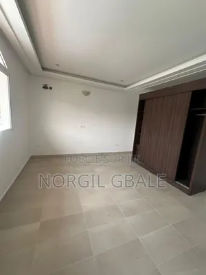 6chbre Duplex dans Norgo, Cocody à Vendre