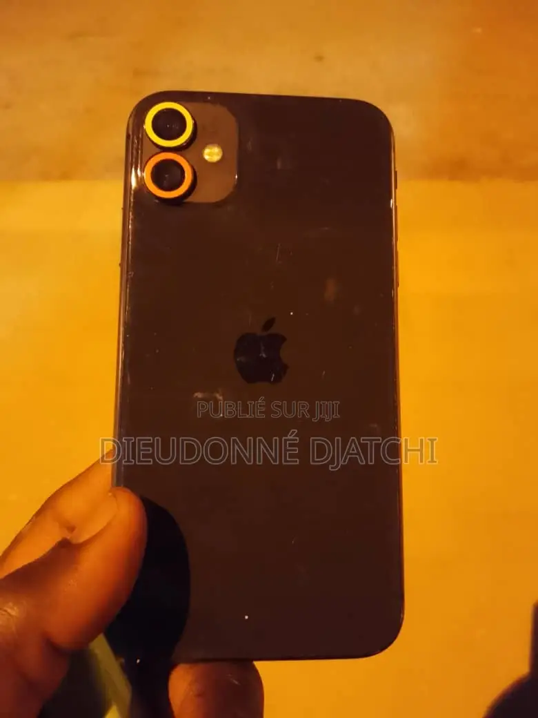 Apple iPhone 11 64 GB Gris