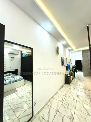 Furnished 1chbre Appartement dans Mt Location, Cocody à Louer