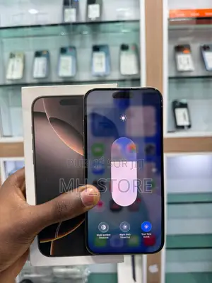 Apple iPhone 16 Pro Max 256 GB Or rose