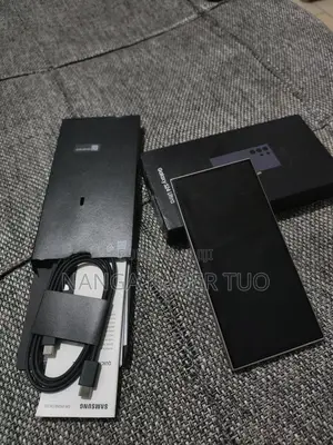 Samsung Galaxy S24 Ultra 256 GB Violet