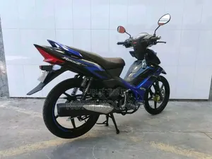 Photo - New TVS HLX 125 2025