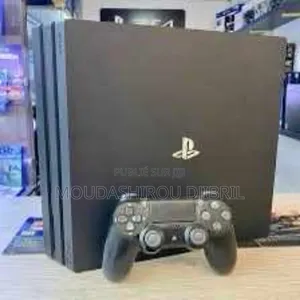 Photo - Ps4 Pro Casi Neuf Craqué