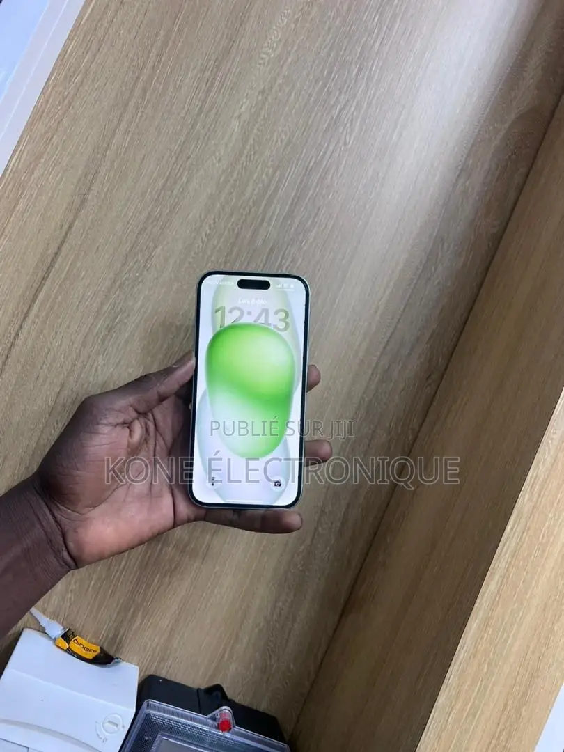 New Apple iPhone 15 128 GB Vert