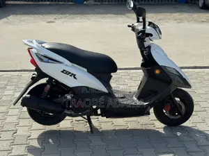 New Motorcycle 2022 Blanc