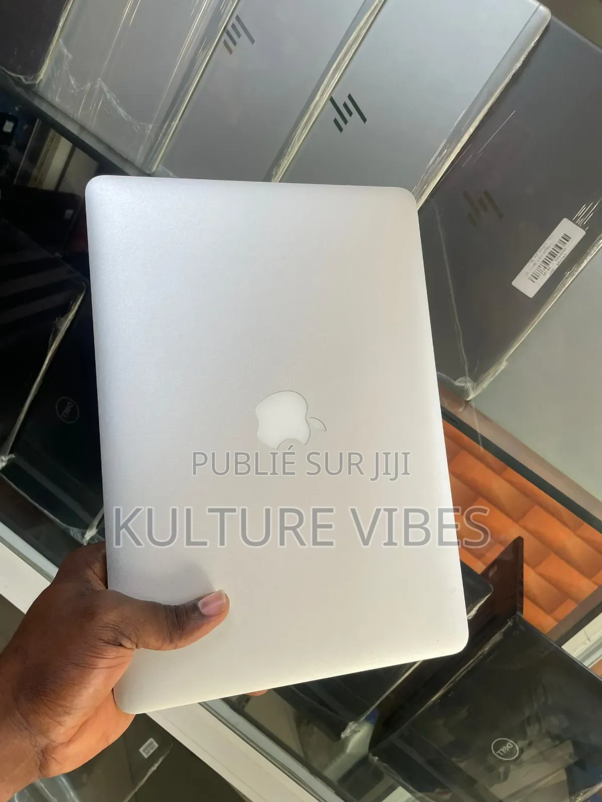 New Ordinateur Portable Apple MacBook 2014 4GB Intel Core I7 HDD 128GB