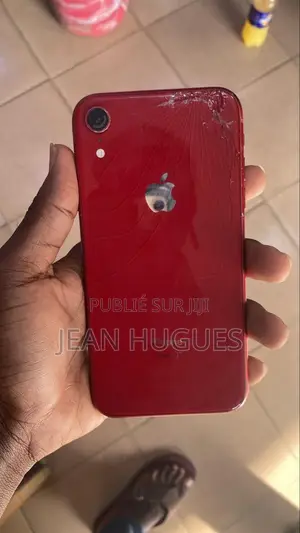 Photo - Apple iPhone XR 64 GB Rouge