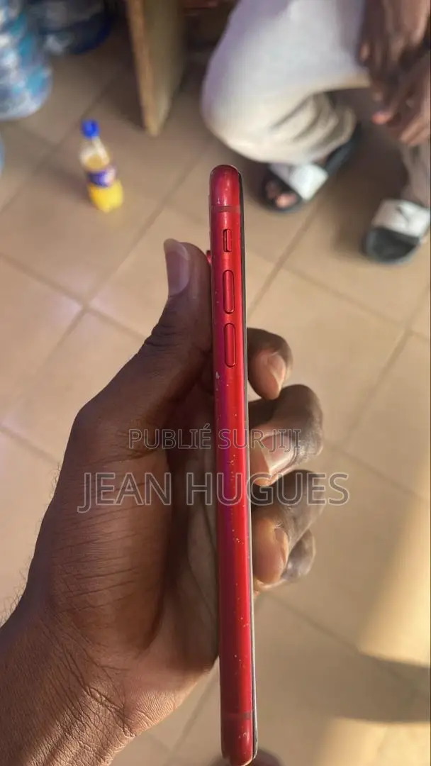 Apple iPhone XR 64 GB Rouge