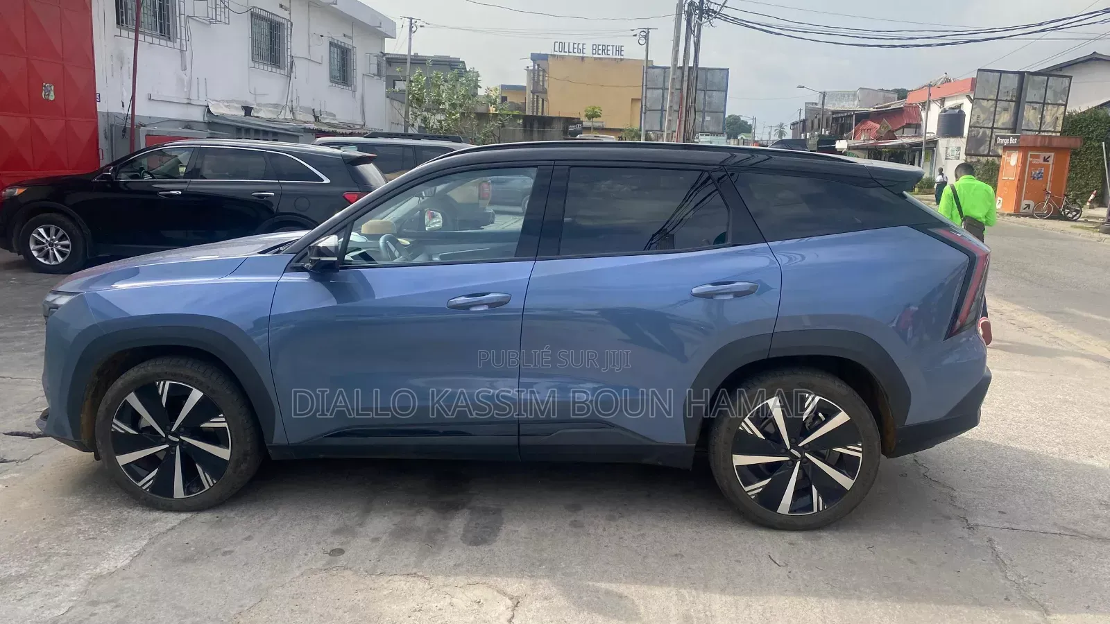 Geely Azkarra 2025 Blue