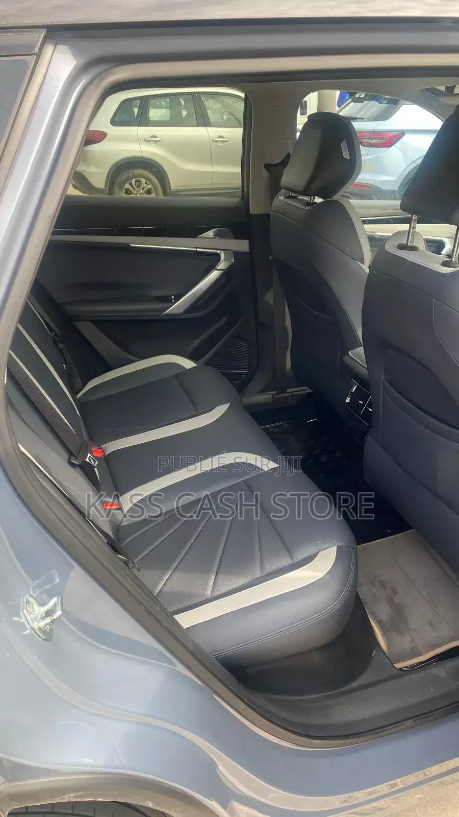 Geely Azkarra 2025 Bleu