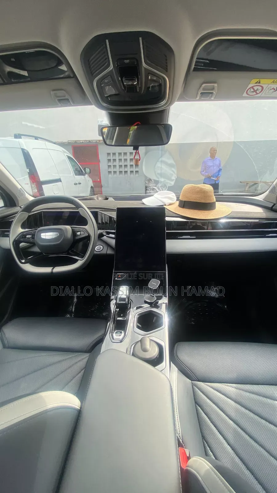 Geely Azkarra 2025 Blue