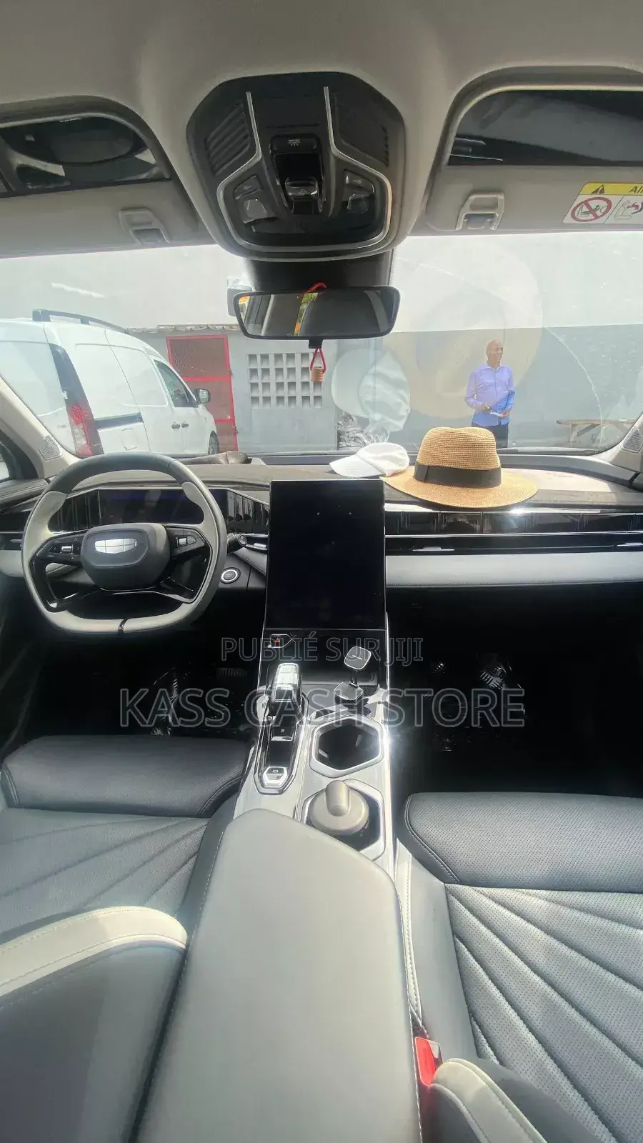 Geely Azkarra 2025 Bleu