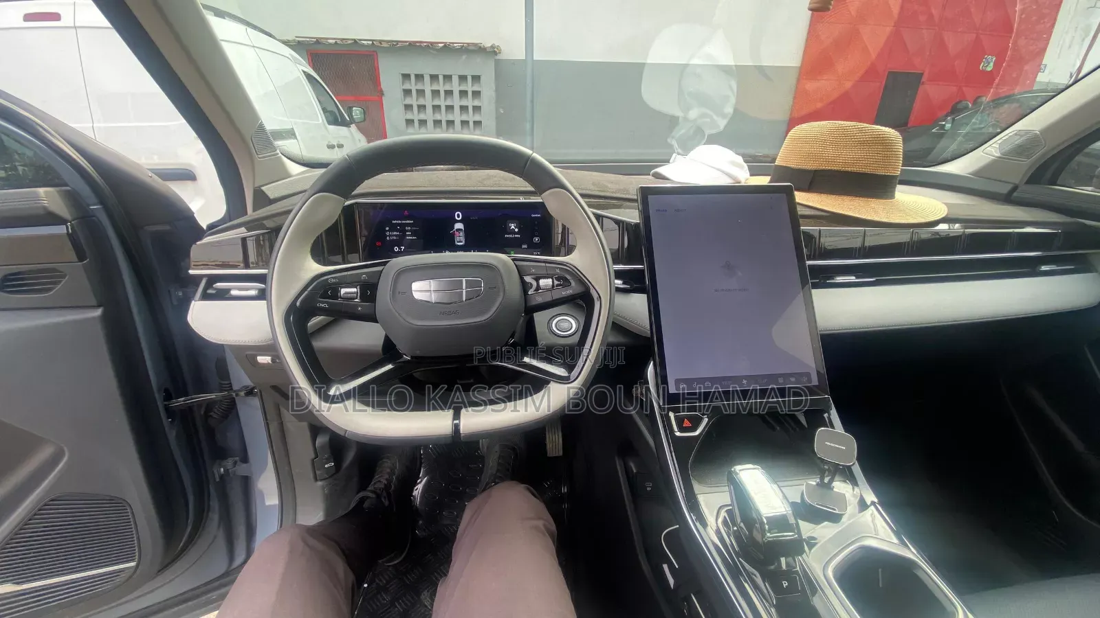 Geely Azkarra 2025 Blue