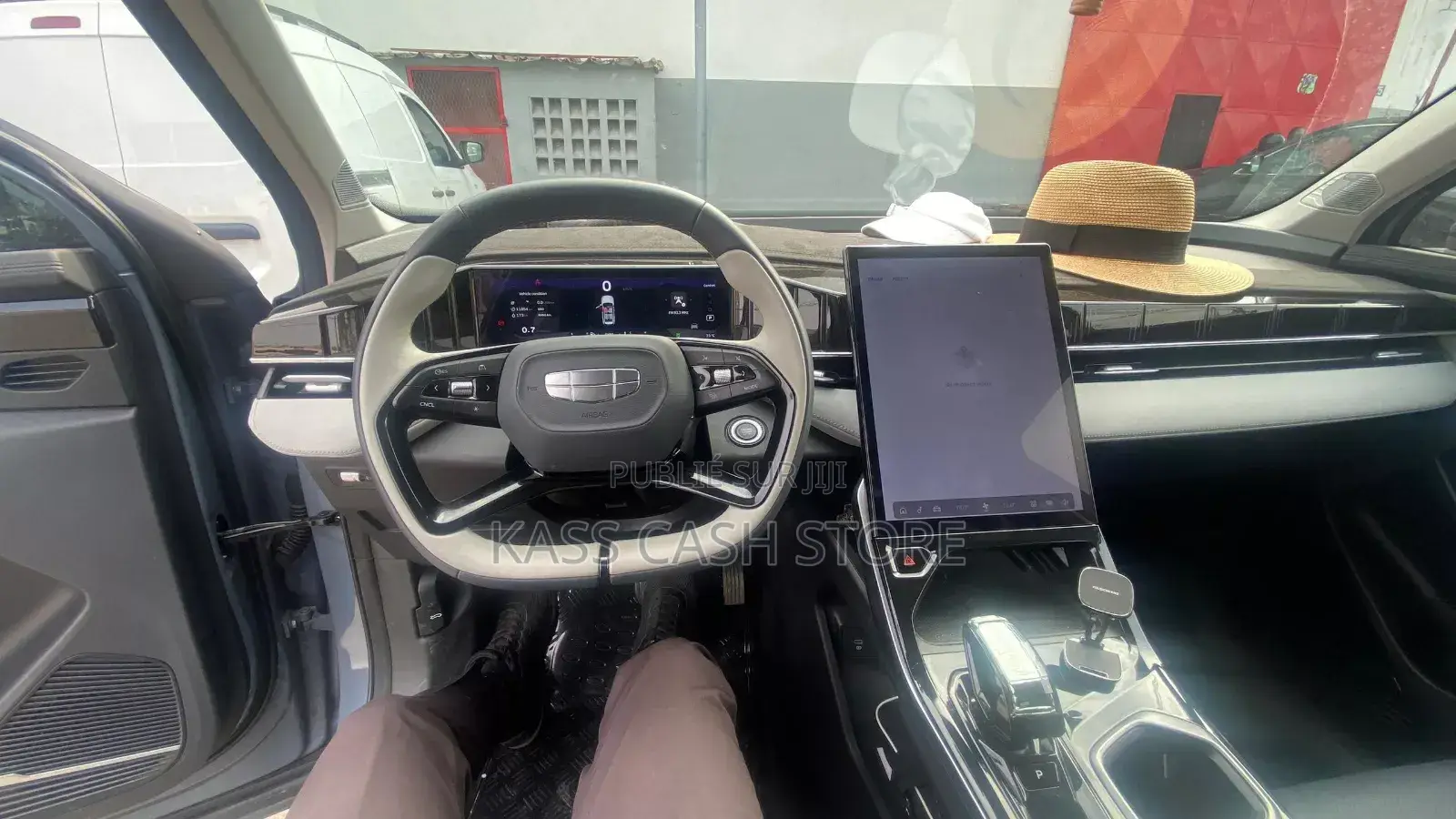 Geely Azkarra 2025 Bleu