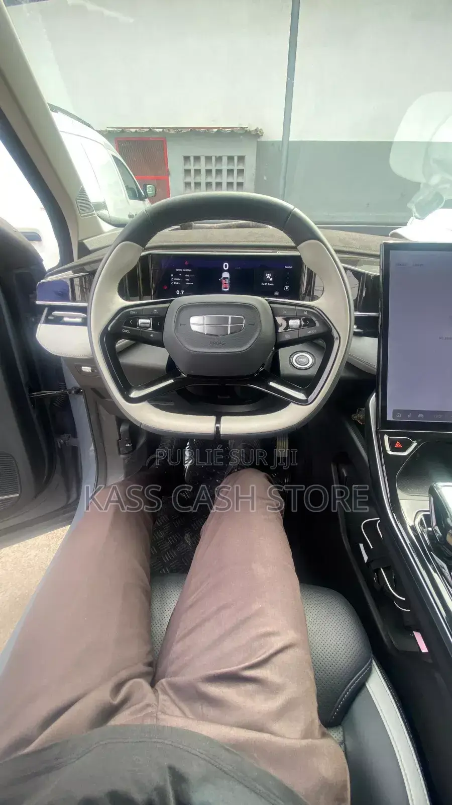Geely Azkarra 2025 Bleu