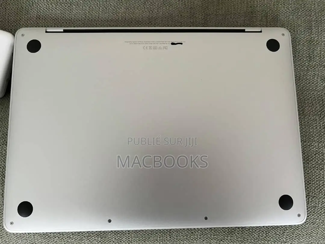 New Ordinateur Portable Apple MacBook Pro 2017 8GB Intel Core I5 SSD 1T