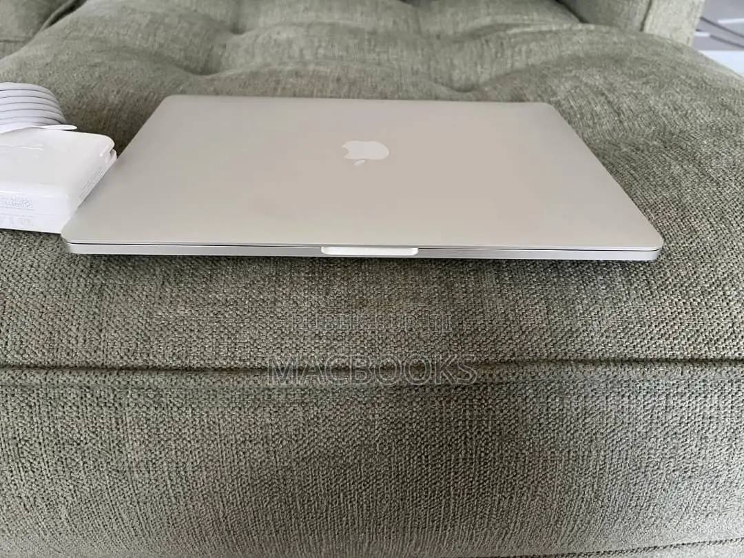 New Ordinateur Portable Apple MacBook Pro 2017 8GB Intel Core I5 SSD 1T