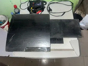 Photo - Ps3 Craque Avec 20 Jeux