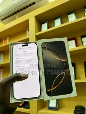 Photo - New Apple iPhone 14 Pro Max 256 GB Blanc