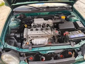 Toyota Corolla 1.3 Hatchback 1988 Vert