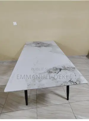 Photo - Table À Manger en Marbre Sans Chaise De 6place