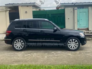 Mercedes-Benz GLK-Class 350 4MATIC 2011 Black