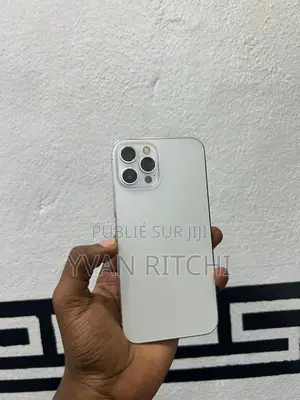 Photo - Apple iPhone 12 Pro Max 128 GB Blanc