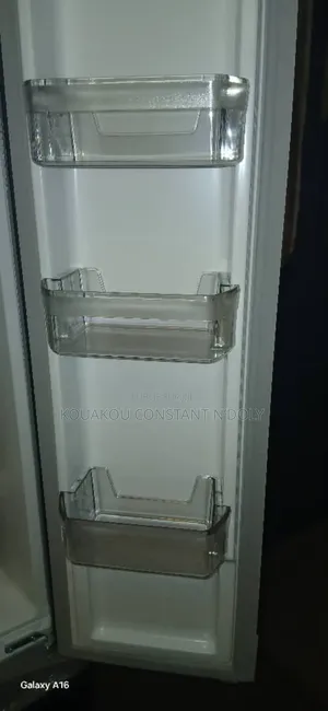 Photo - Réfrigérateur Midea Authentiques