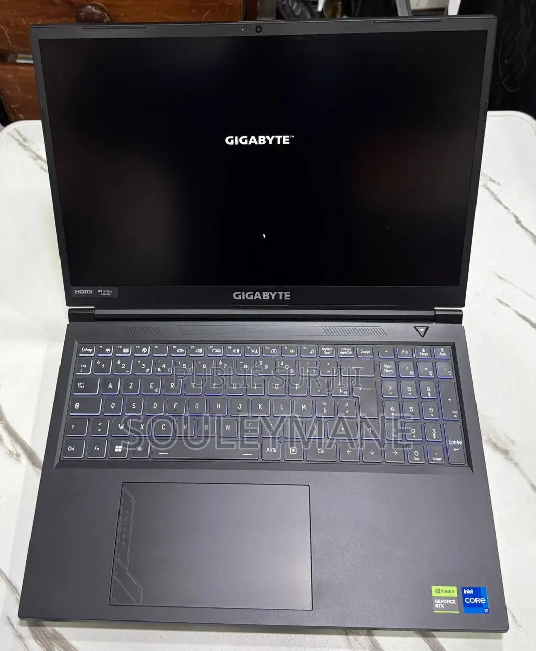 New Ordinateur Portable Gigabyte Sabre 17-G8 16GB Intel Core I7 SSD 1T