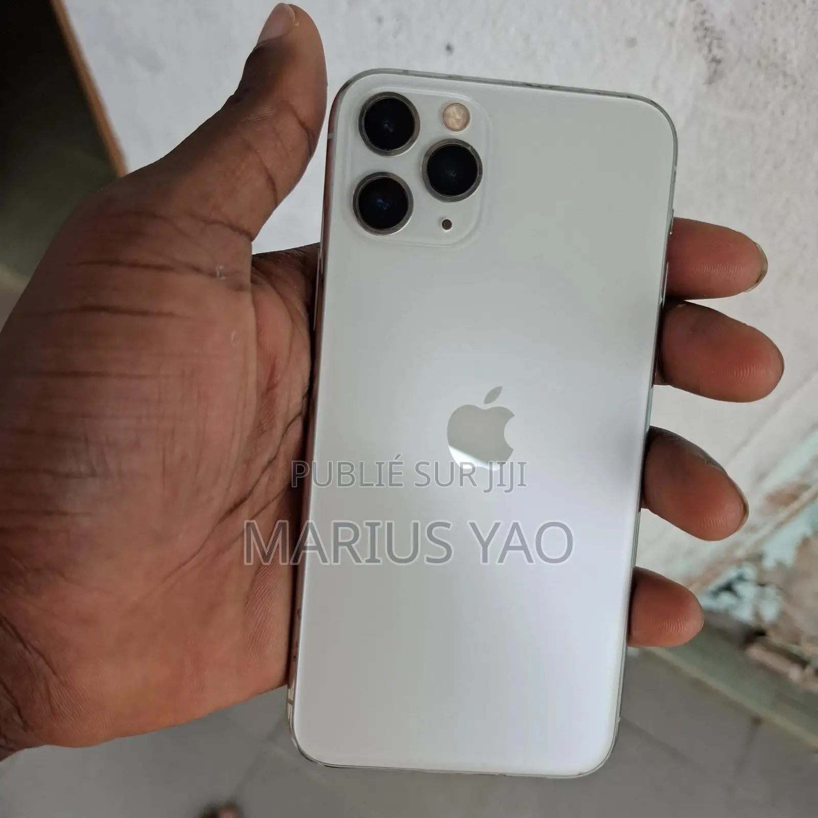 Apple iPhone 11 Pro 64 GB Argenté