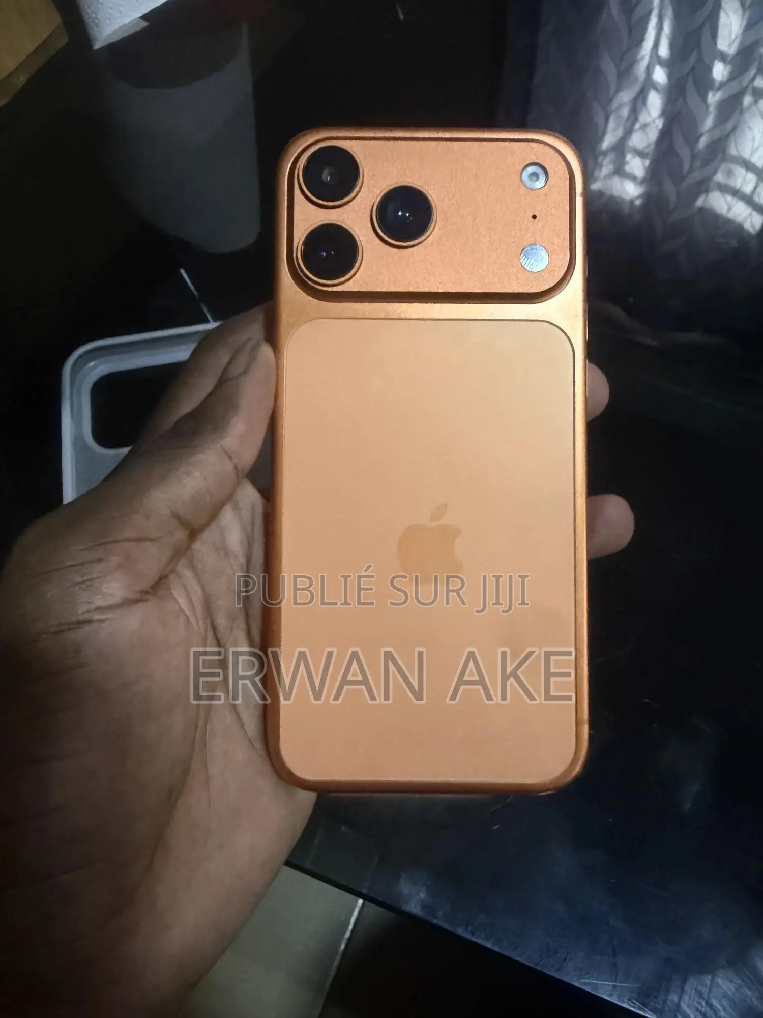New Apple iPhone 17 Pro Max 1 TB Orange