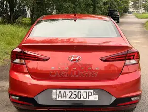 Hyundai Elantra ECO 2020 Orange