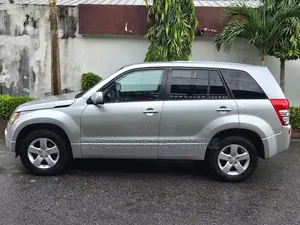Suzuki Vitara 2012 Gris