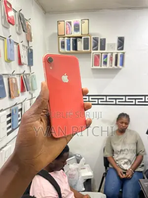 Photo - Apple XR 64 GB Orange