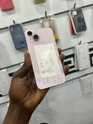 Apple iPhone 13 128 GB Or rose