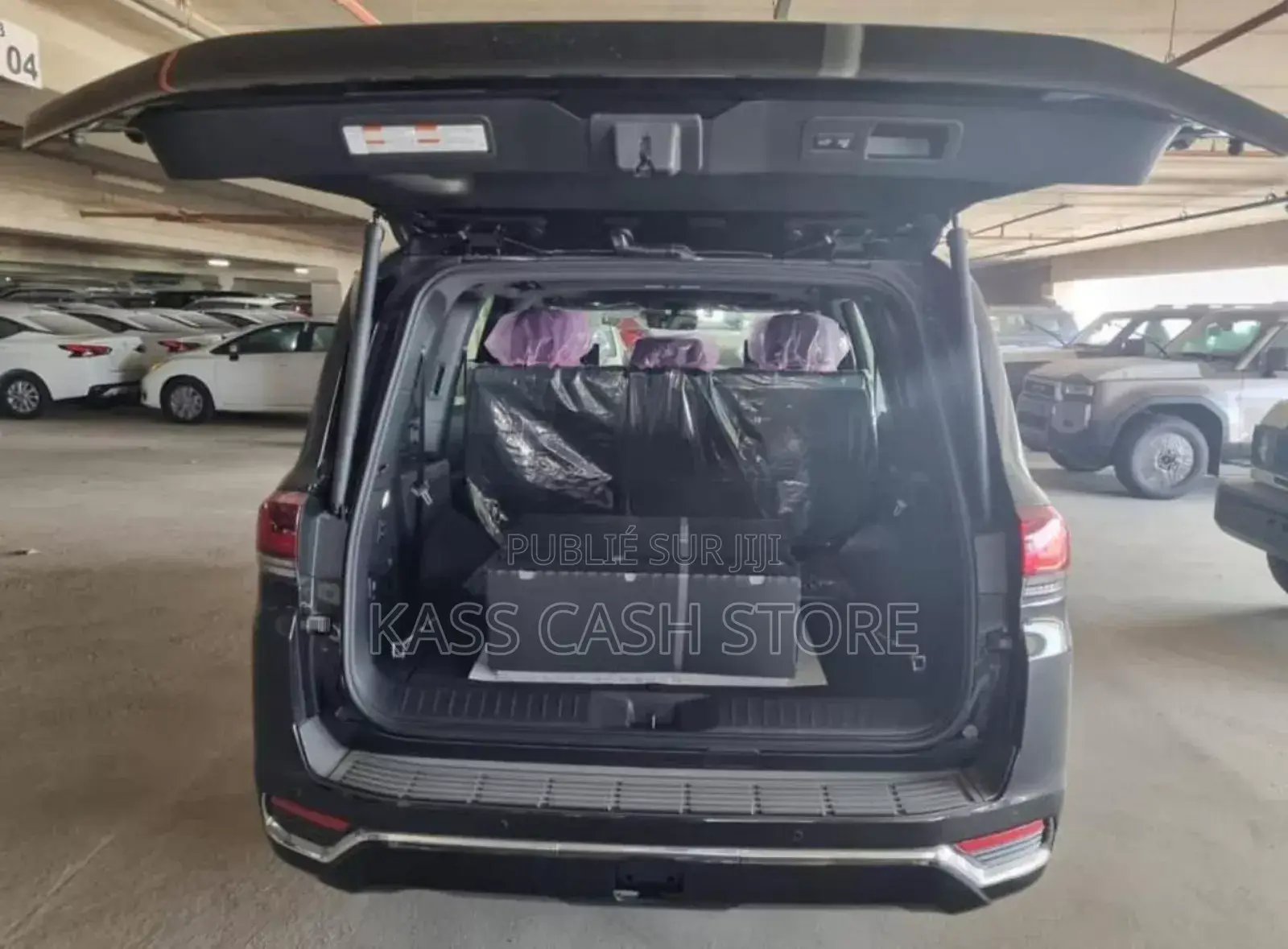 Neuf Toyota Land Cruiser 2026 Noir