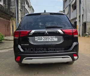 Mitsubishi Outlander 2.0 PHEV AWD 2020 Black