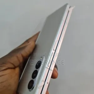 New Samsung Galaxy Z Fold 3 256 GB Black