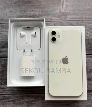 Photo - New Apple iPhone 11 128 GB Blanc