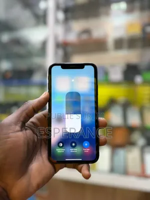 Apple iPhone 11 64 GB Black