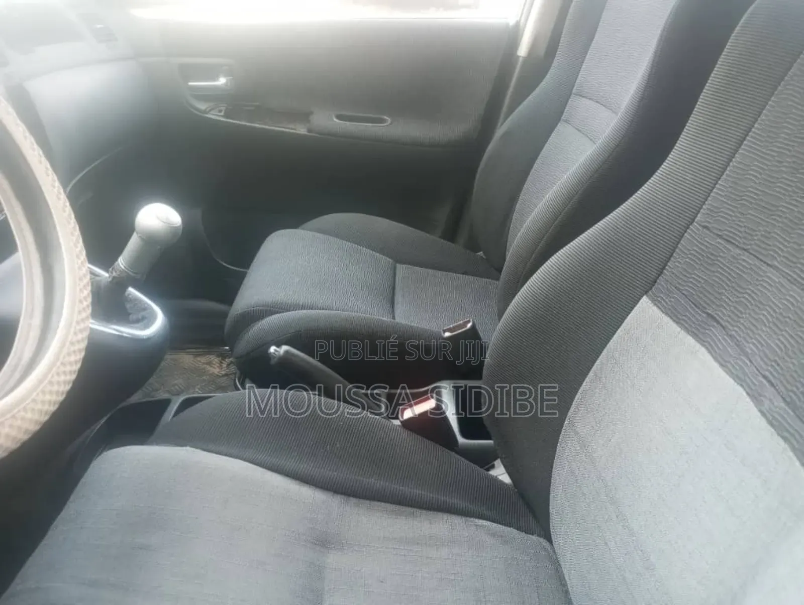 Toyota Corolla Verso 1.6 VVT-i 2005 Gris