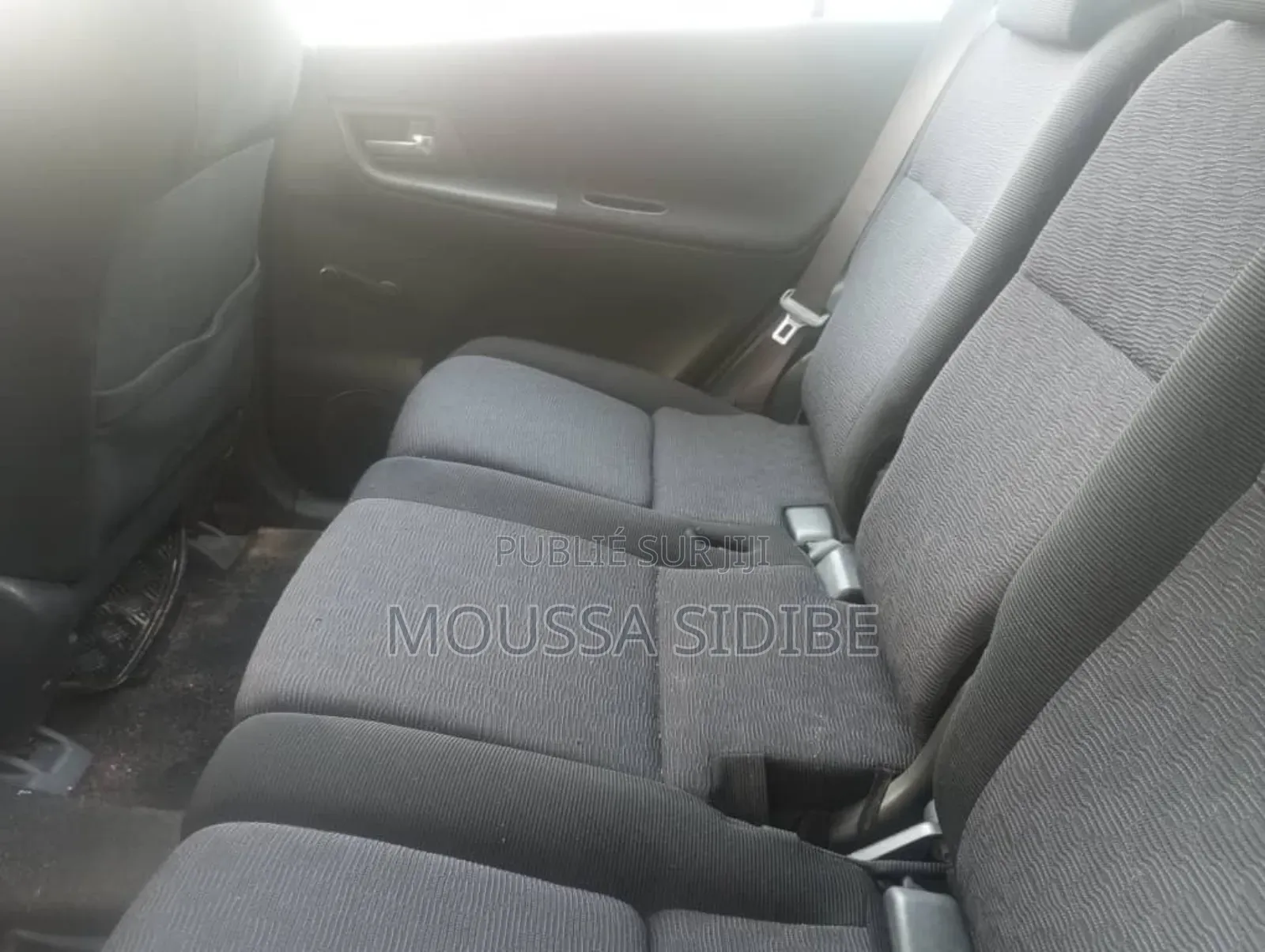 Toyota Corolla Verso 1.6 VVT-i 2005 Gris